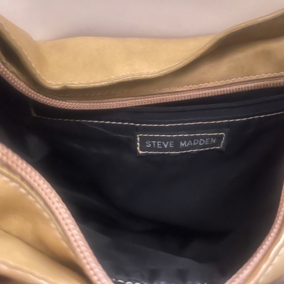 Steve Madden Purse - Picture 3 of 5